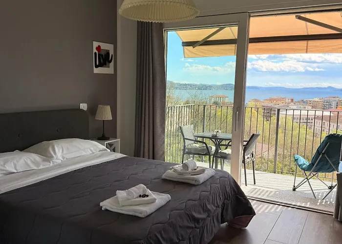 Stella Maggiore Guest house *